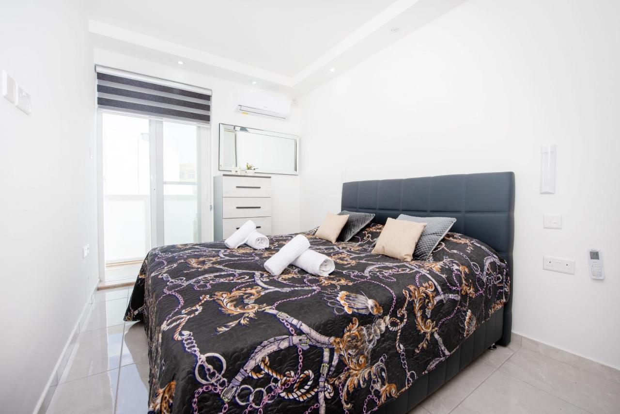 Vela Blu Apartments - Violetta Court Gzira Exteriör bild