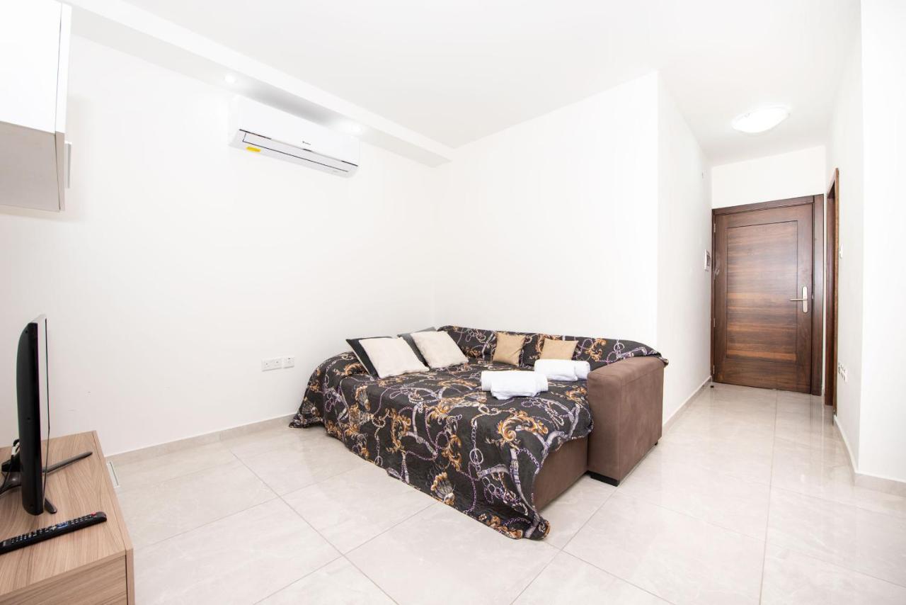 Vela Blu Apartments - Violetta Court Gzira Exteriör bild