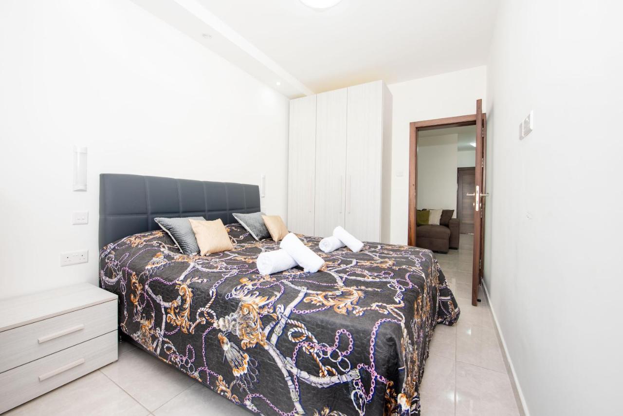 Vela Blu Apartments - Violetta Court Gzira Exteriör bild