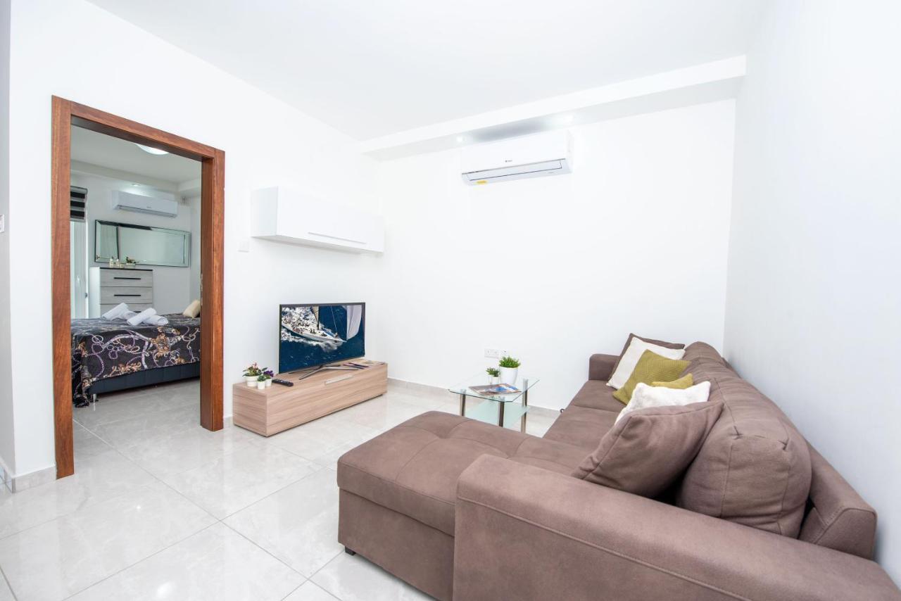 Vela Blu Apartments - Violetta Court Gzira Exteriör bild