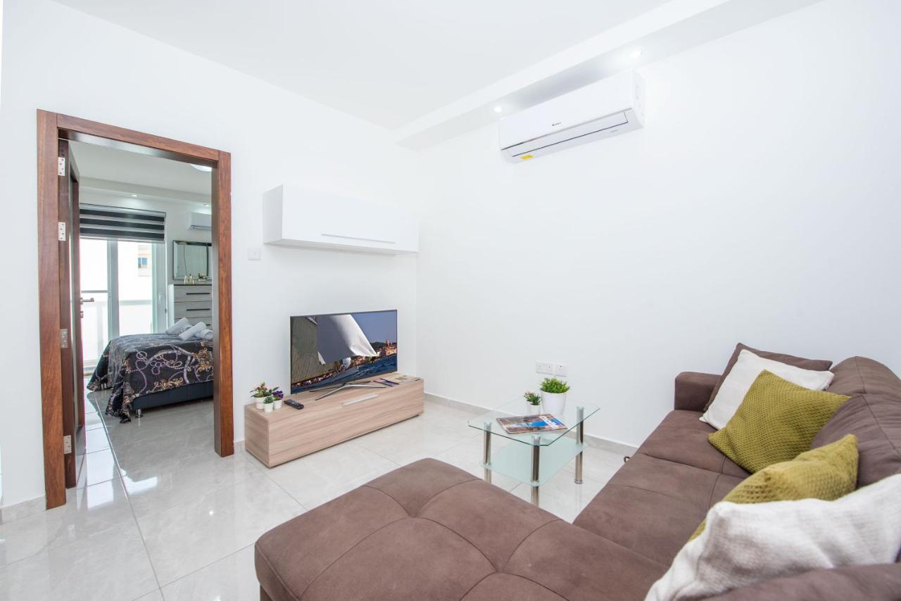 Vela Blu Apartments - Violetta Court Gzira Exteriör bild