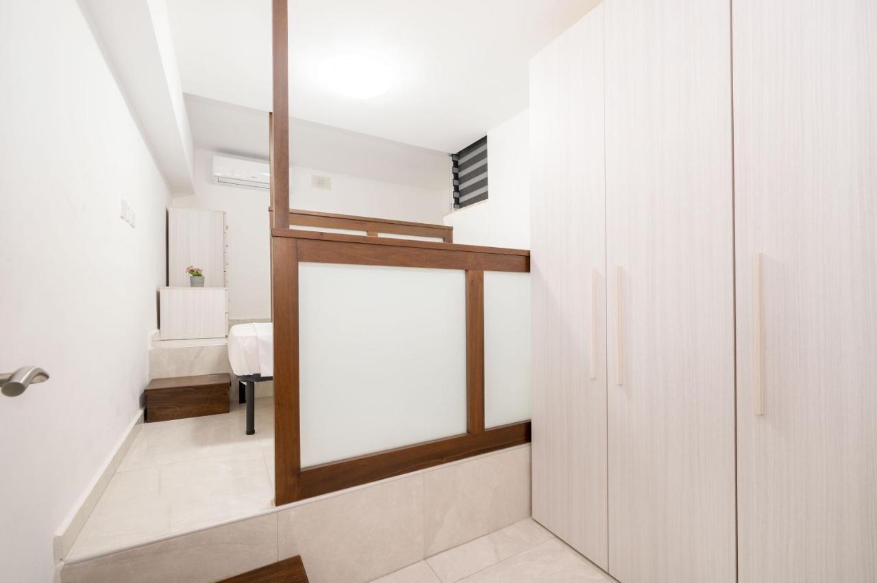 Vela Blu Apartments - Violetta Court Gzira Exteriör bild