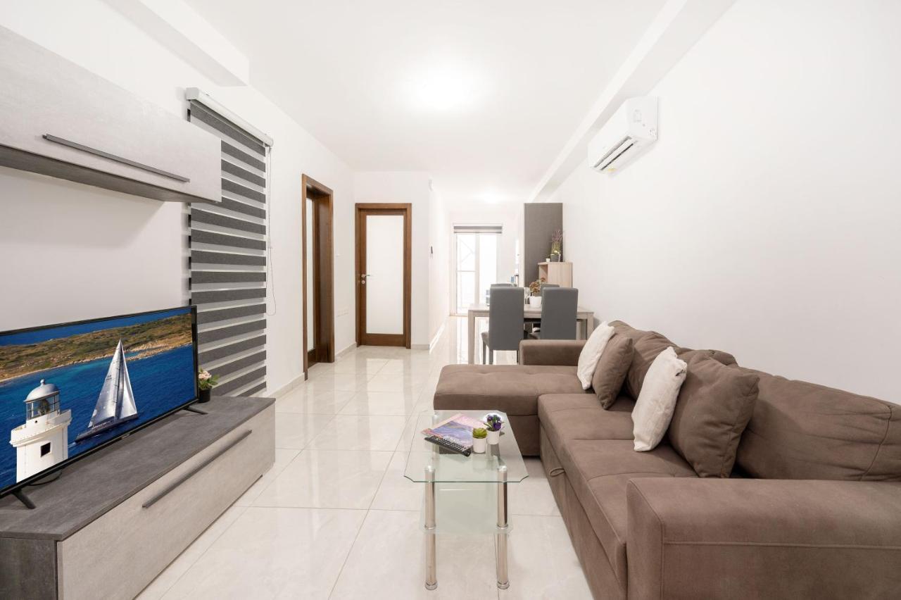 Vela Blu Apartments - Violetta Court Gzira Exteriör bild