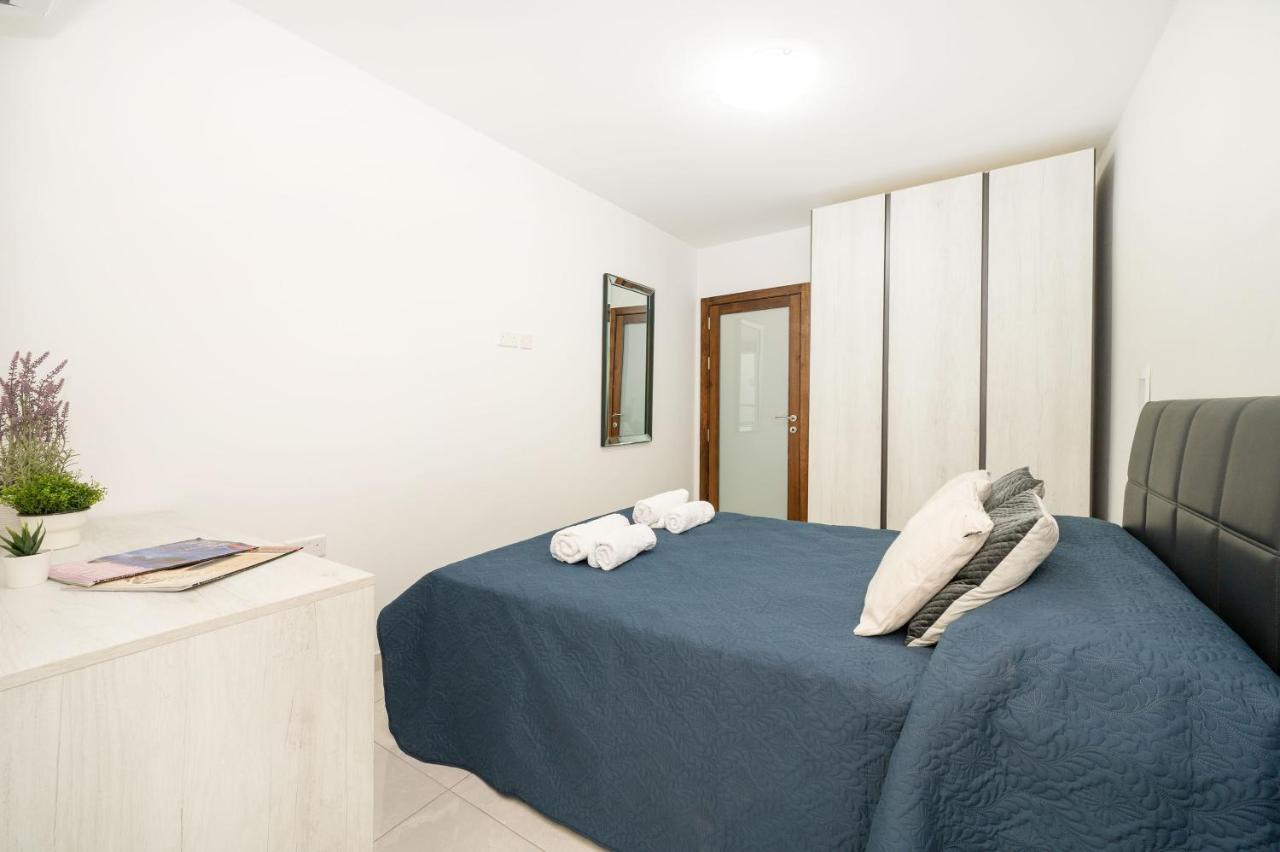 Vela Blu Apartments - Violetta Court Gzira Exteriör bild